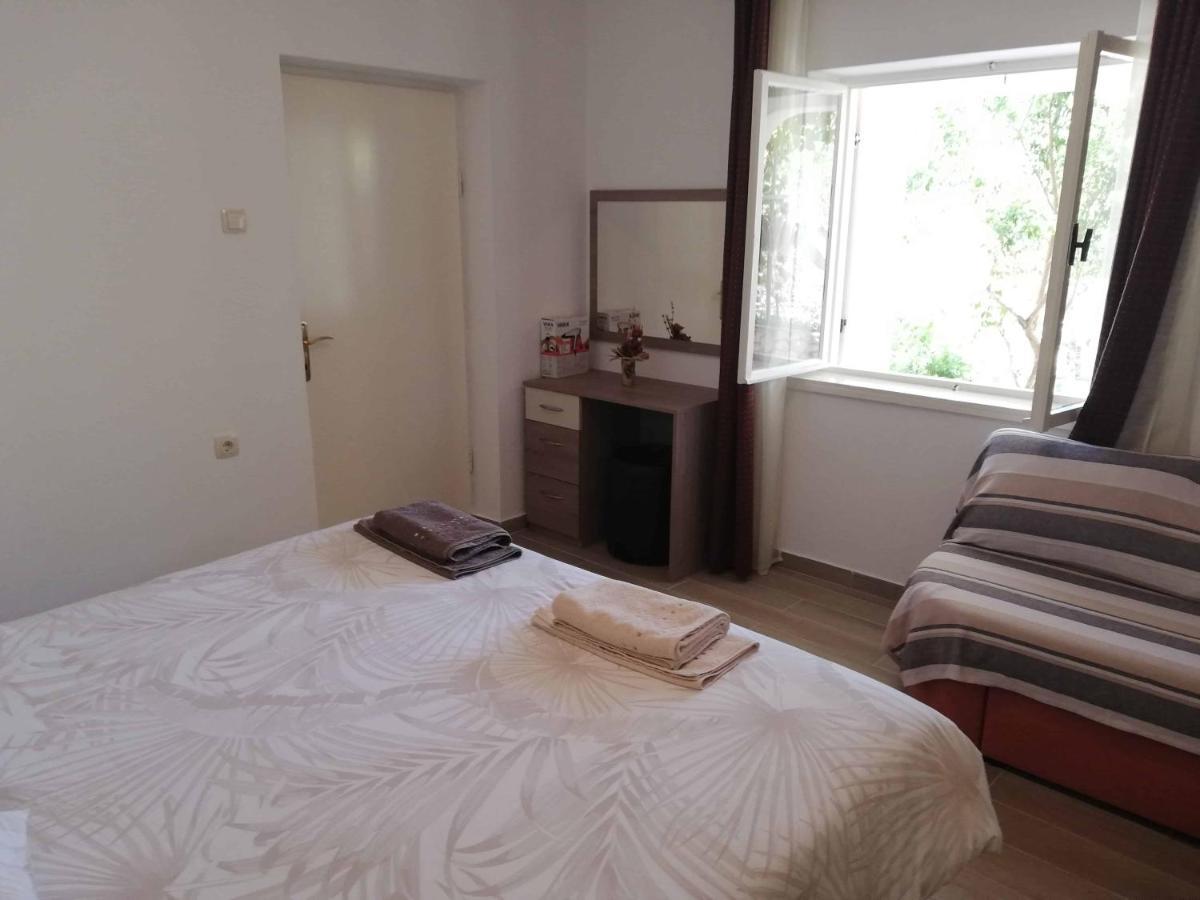 Apartments Sandra Palit المظهر الخارجي الصورة