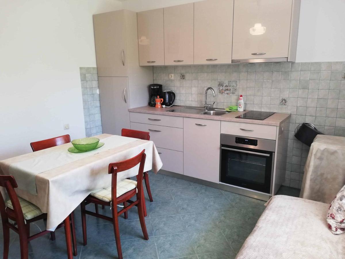 Apartments Sandra Palit المظهر الخارجي الصورة