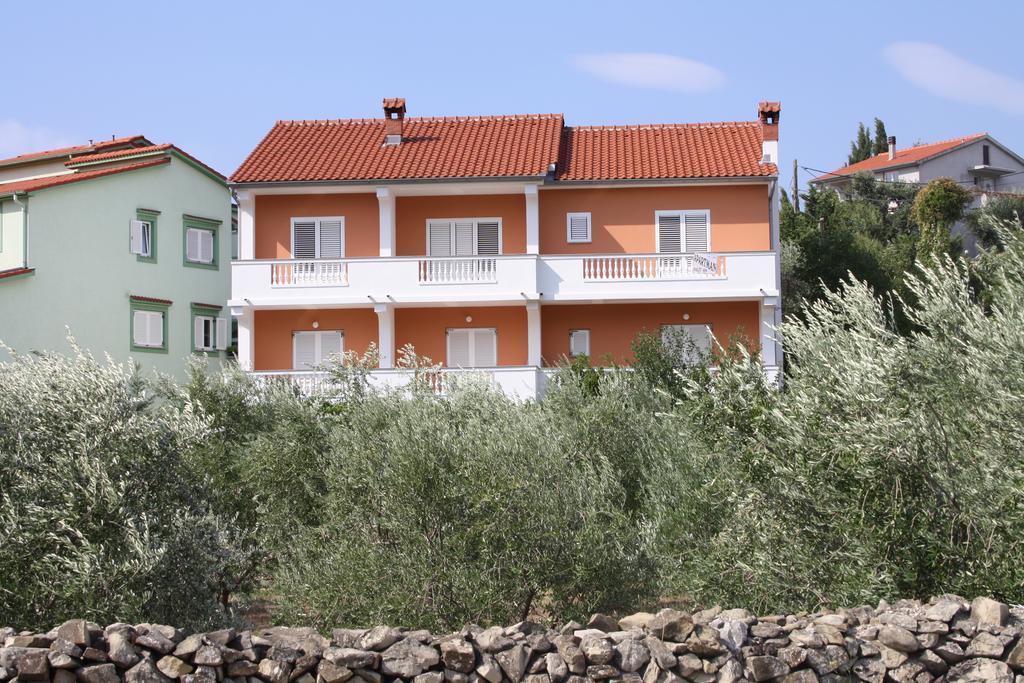 Apartments Sandra Palit المظهر الخارجي الصورة