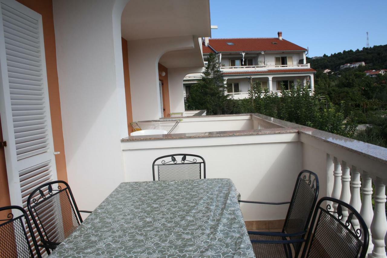 Apartments Sandra Palit المظهر الخارجي الصورة
