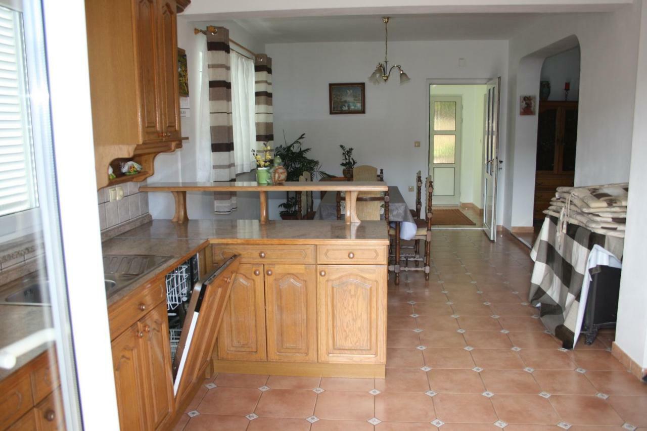 Apartments Sandra Palit المظهر الخارجي الصورة