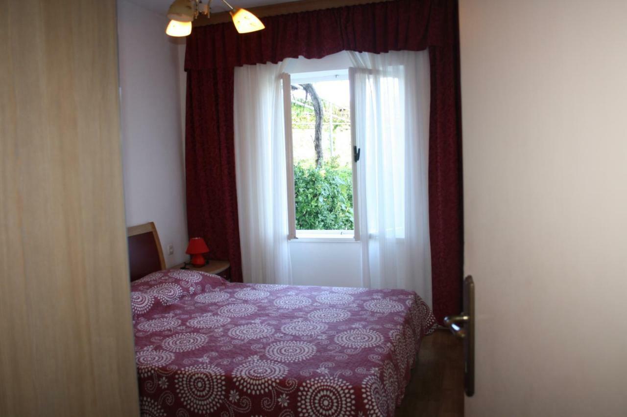Apartments Sandra Palit المظهر الخارجي الصورة