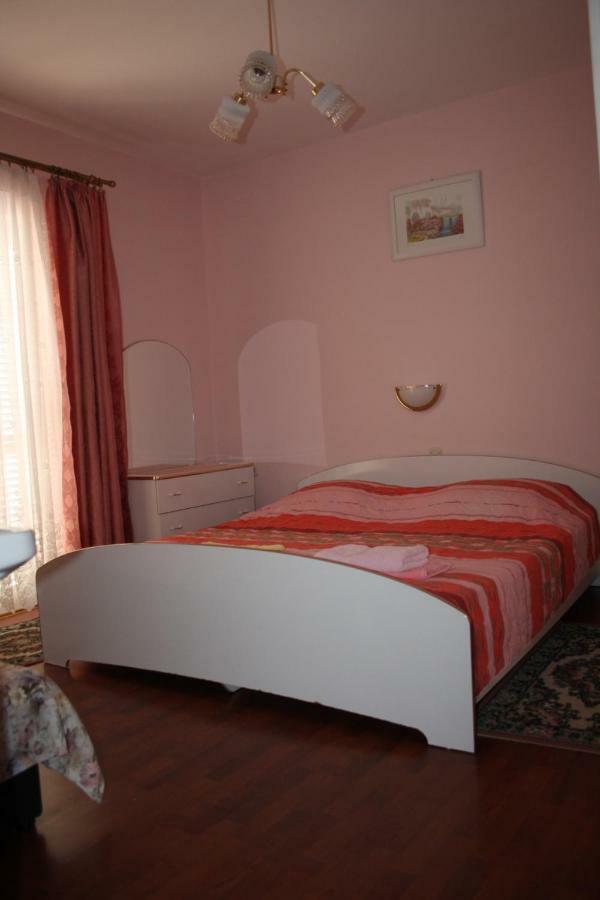 Apartments Sandra Palit المظهر الخارجي الصورة
